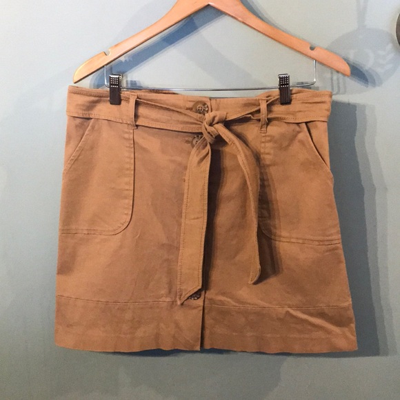 White House Black Market Dresses & Skirts - White House black market Khaki casual skirt